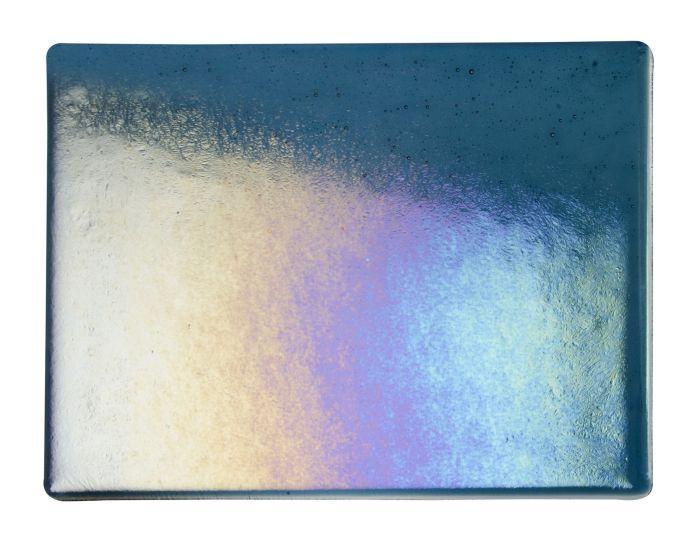 BULLSEYE 1108-51Fi 1,5 mm transparentní akvamarín-modrá iri  51 x 45 cm